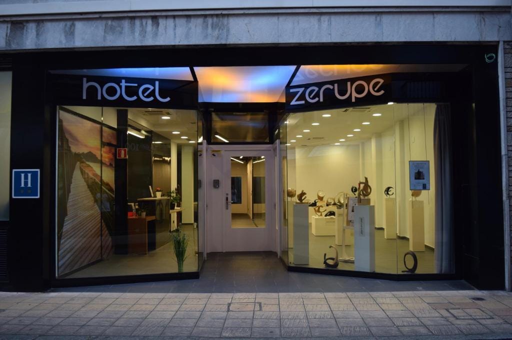Zerupe hotela